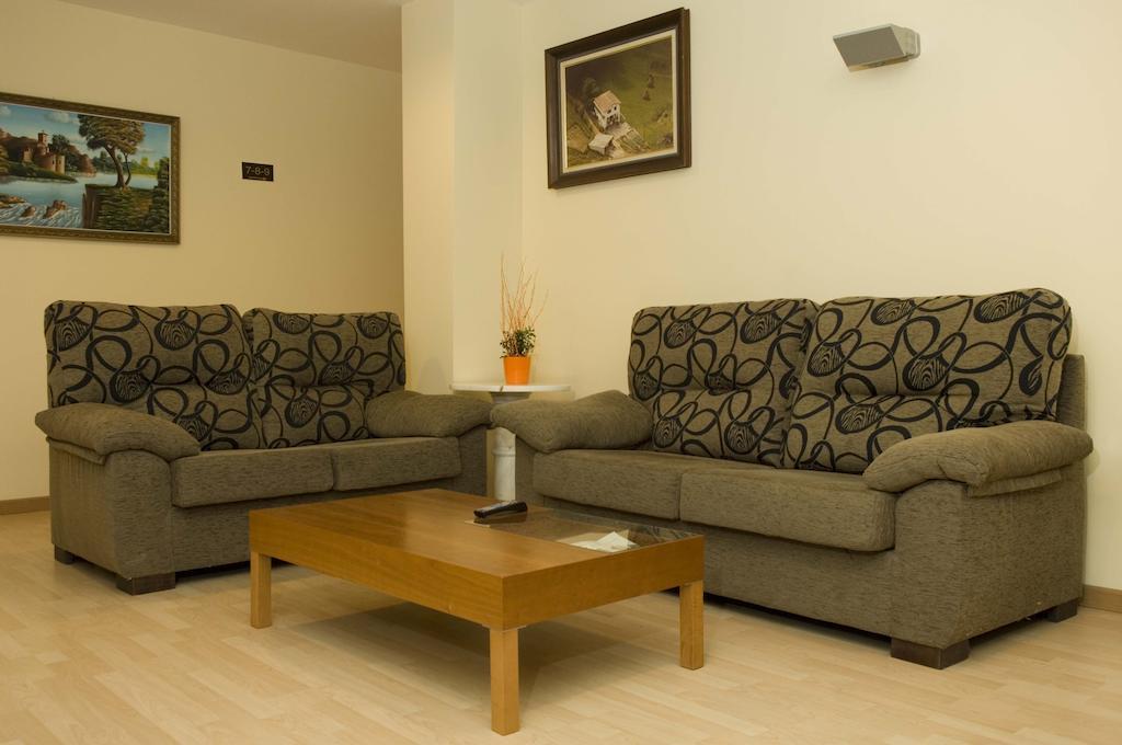 Hostal Europa Castejón Dış mekan fotoğraf
